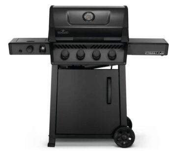 Napoleon Rogue 425 barbecue