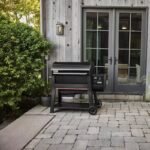 Weber_Searwood_XL_1_1920x1920.jpg