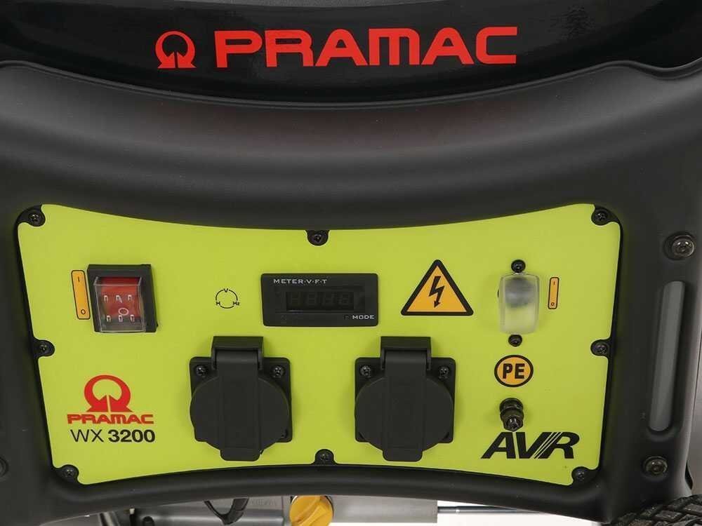 pramac-wx3200-generador-de-corriente-con-ruedas-2-85-kw-continua-2-45-kw-monofsica-panel-de-mandos-22231_5_1582296974_IMG_5894.jpg