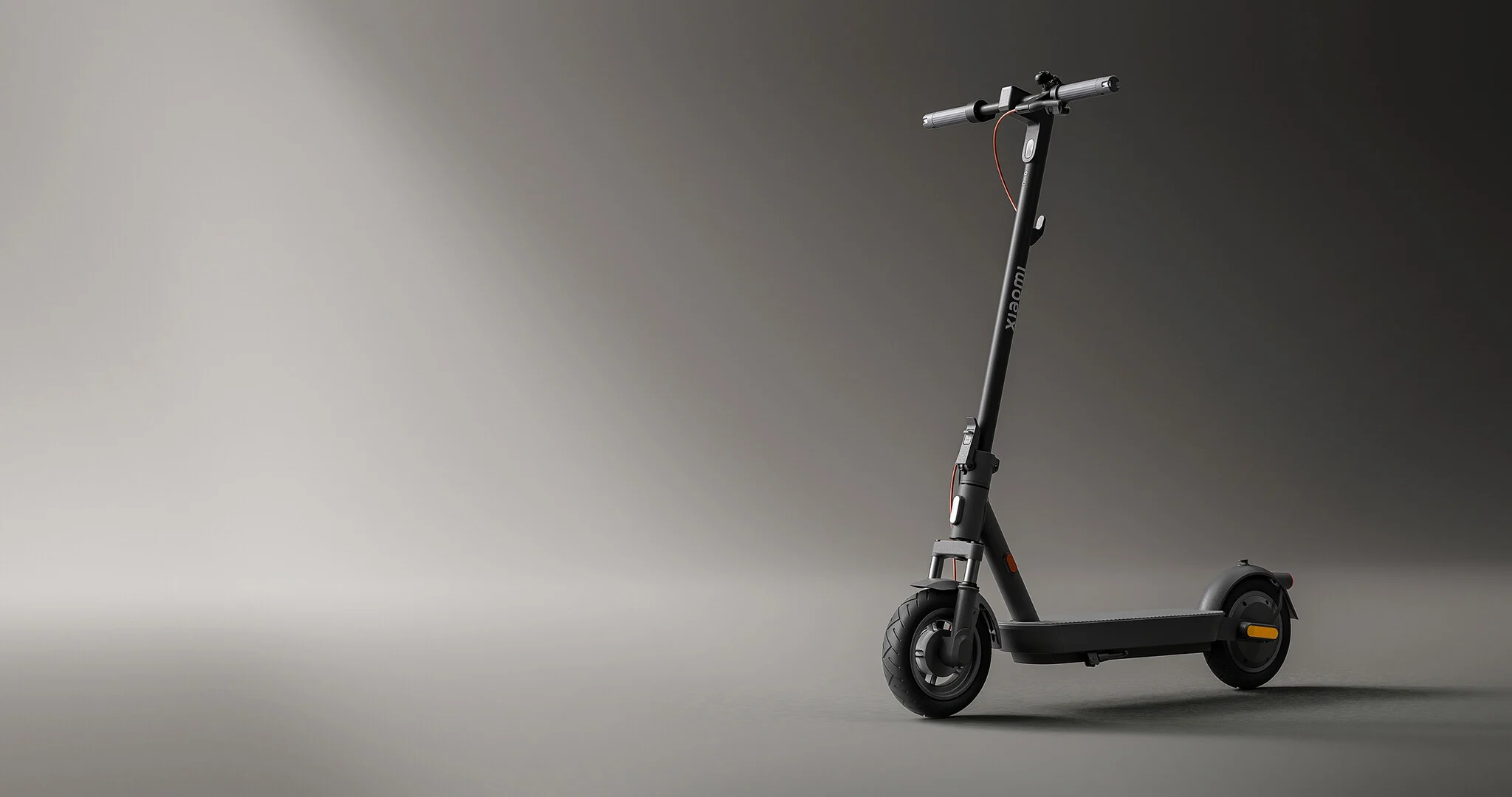 xiaomi-xiaomi-electric-scooter-5-6.webp